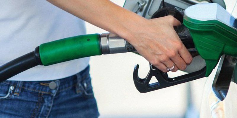 هوس رموز الوقود: فك شفرة $FUEL على سولانا وشبكة فيول - هل هما نفس الشيء؟