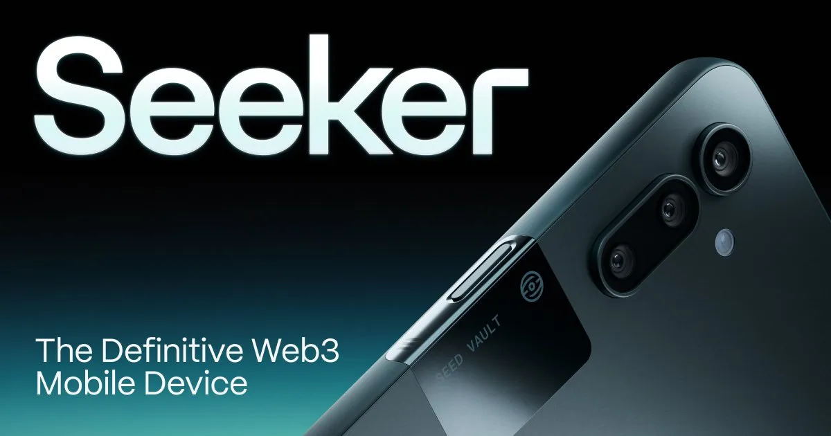 带有品牌标识的 Solana Mobile Seeker 设备