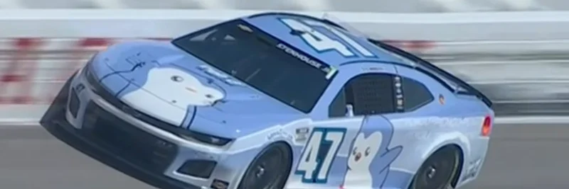 Pudgy Penguins 加速进军 NASCAR：Ricky Stenhouse Jr. 的可爱涂装抢尽风头