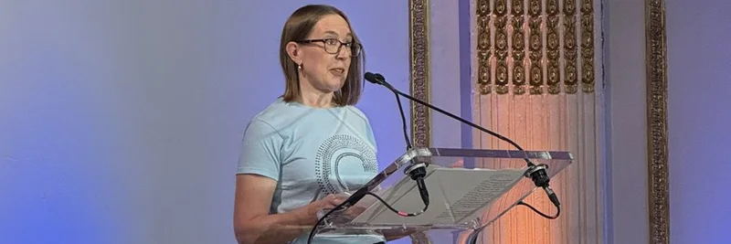 SEC Commissioner Hester Peirce Trolls Crypto Stereotypes and Apologizes for Regulatory Delays at Coin Center Dinner