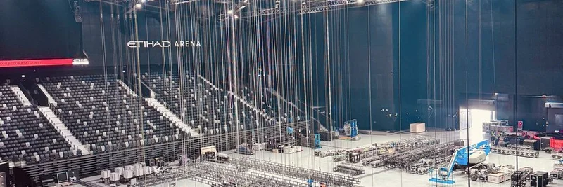 Solana Breakpoint 2025 Hype: Arena Takeover Signals Bullish Era for Meme Tokens